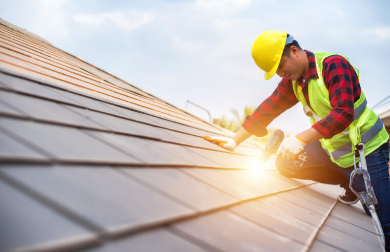 Choosing the Right Roof Repair Service